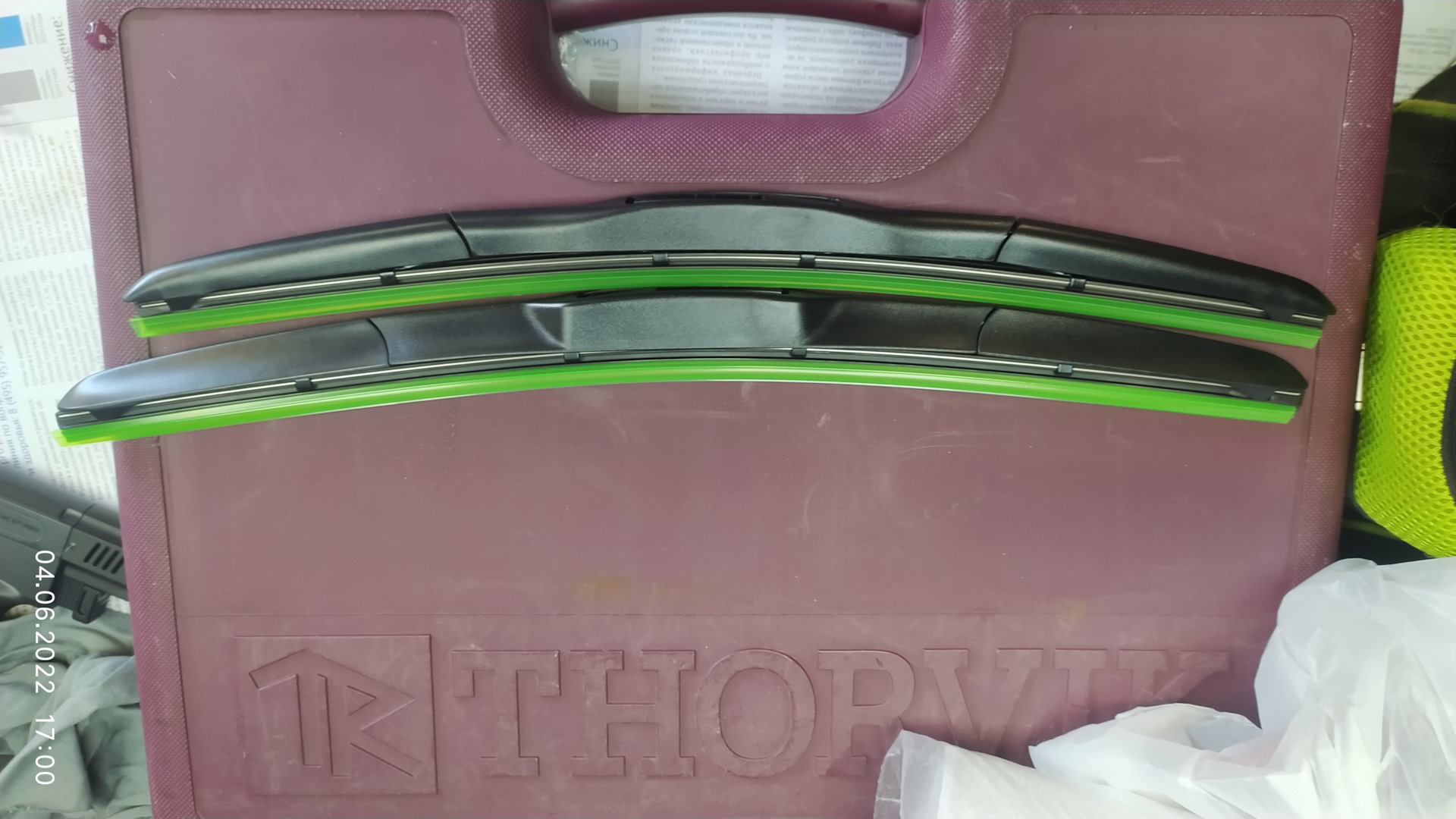 AVS Crystal щётки стеклоочистителя + антидождь Turtle Wax — Lada 4x4 3D ...