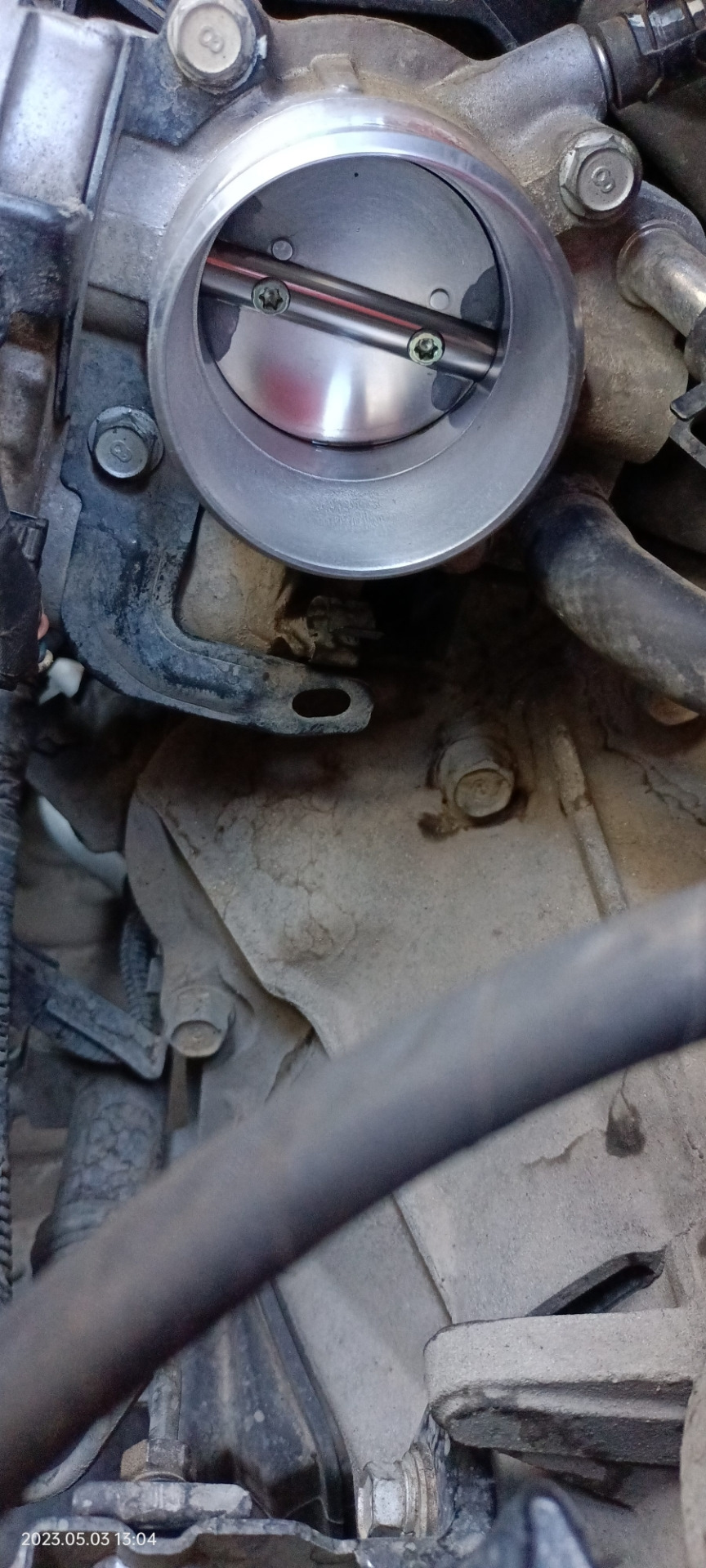 Чистка дроссельной заслонки — Hyundai Solaris, 1,6 л., 2015 года ...