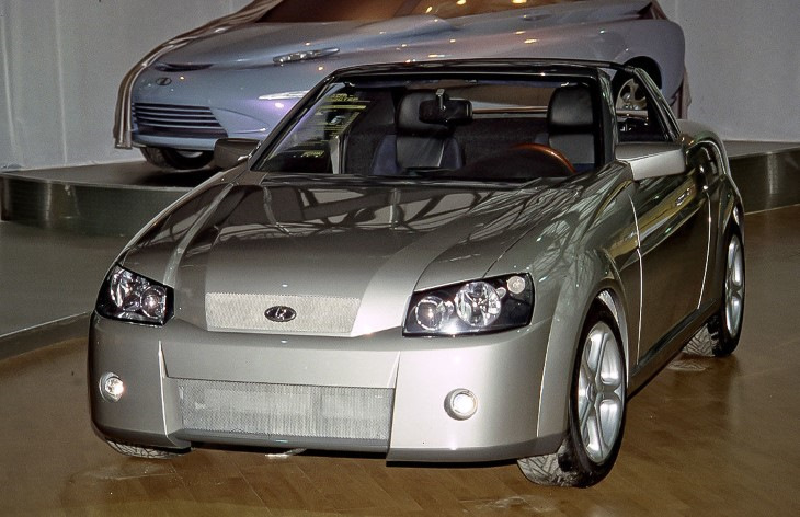 Lada родстер 2000