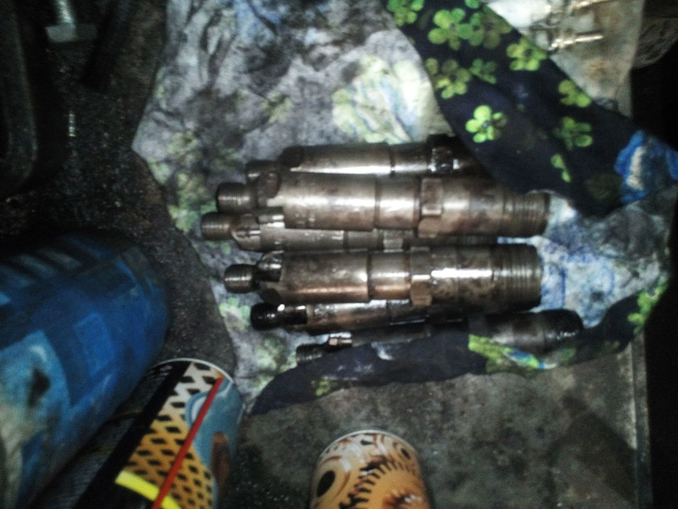 Обломил свечу накала — SsangYong Musso, 3 л, 2001 года | своими руками ...