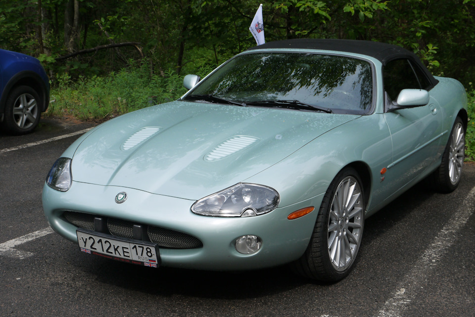 Jaguar 2001