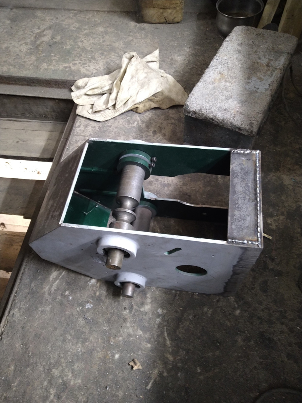 Литые колёсные диски + видео. И видео как снять колесо со ступицы ...