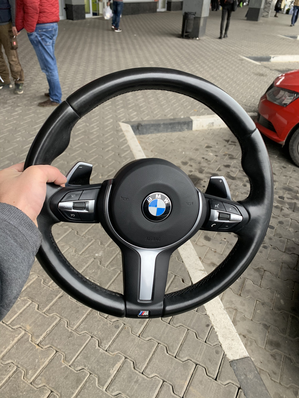 Долгожданная покупка руля М пакет — BMW 3 series (F30), 2 л, 2013 года |  стайлинг | DRIVE2