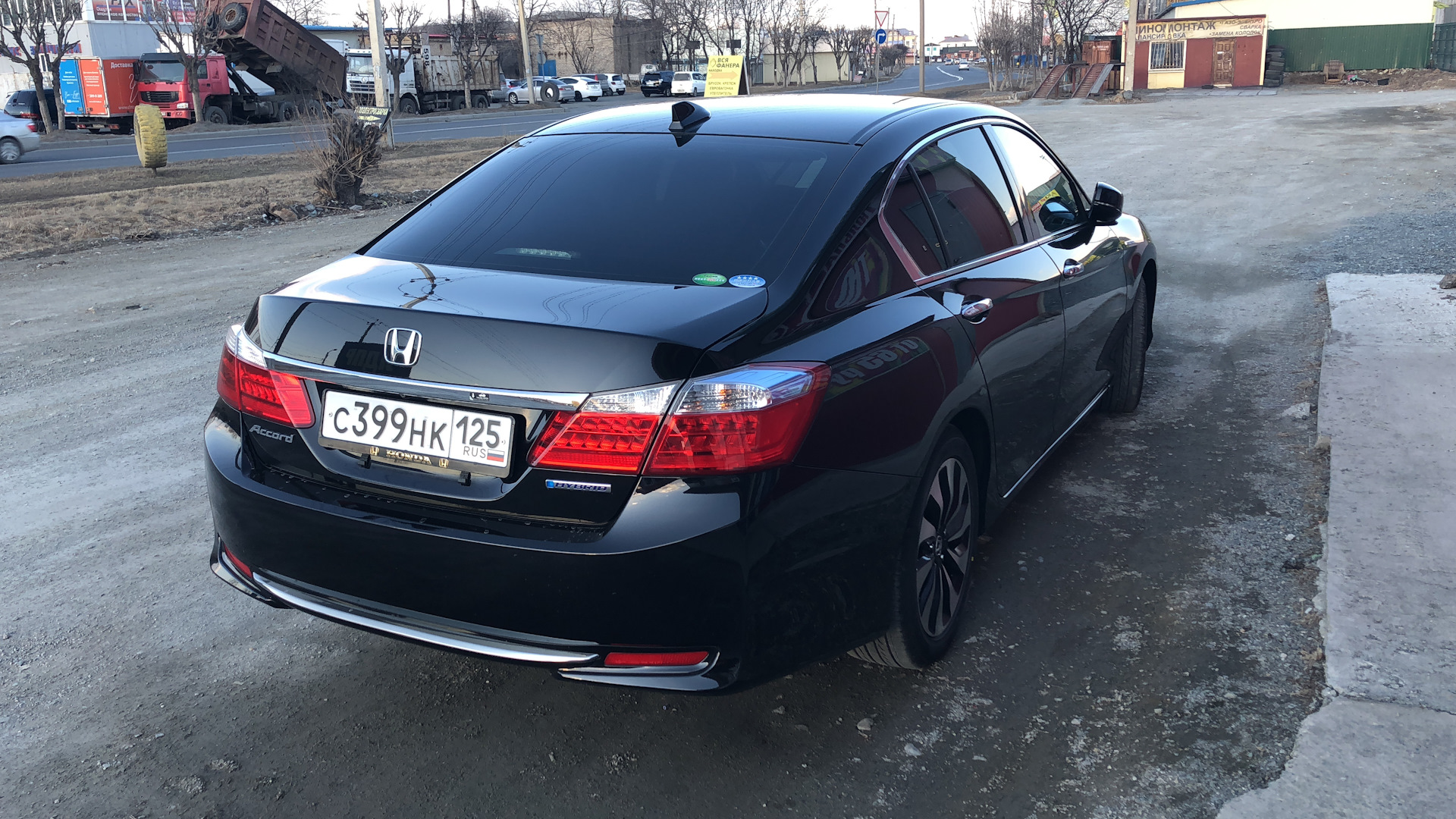 Honda Accord Hybrid (9G) 2.0 гибридный 2015 | «Dark Side» на DRIVE2