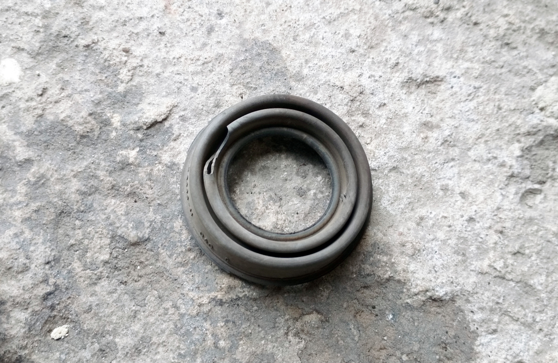 FRENKIT 238041 Пыльник заднего тормозного цилиндра — Mazda 3 (1G) BK, 2 ...