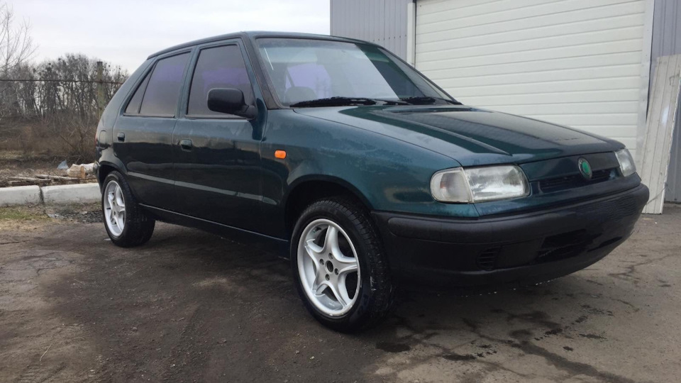 Трещит реле (?) при нажатии на газ — Skoda Felicia, 1,3 л, 1996 года ...