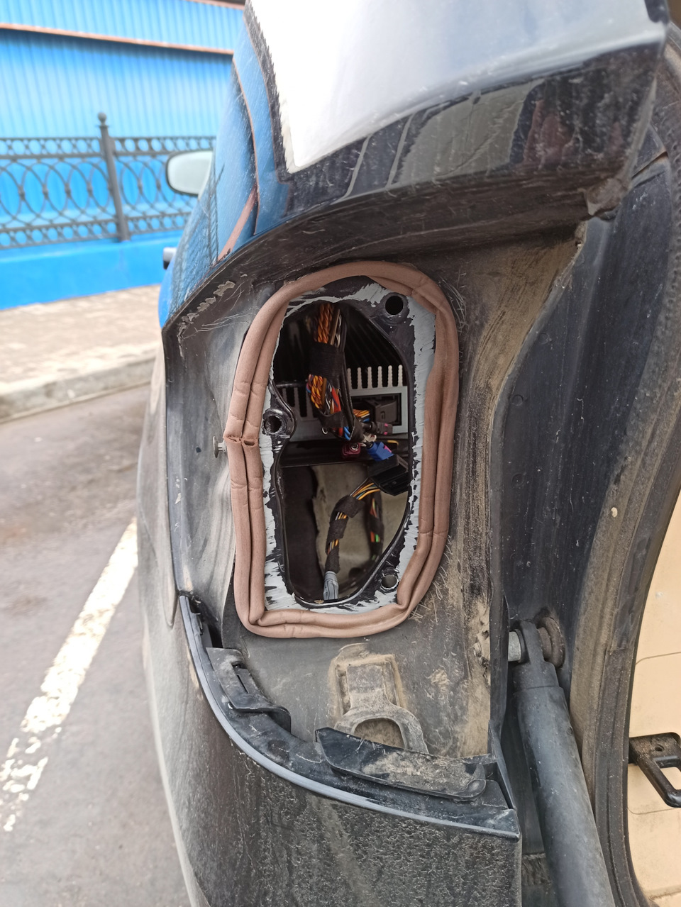 Заменил левый фонарь, непонятки по two stage brake lamp и кнопке star