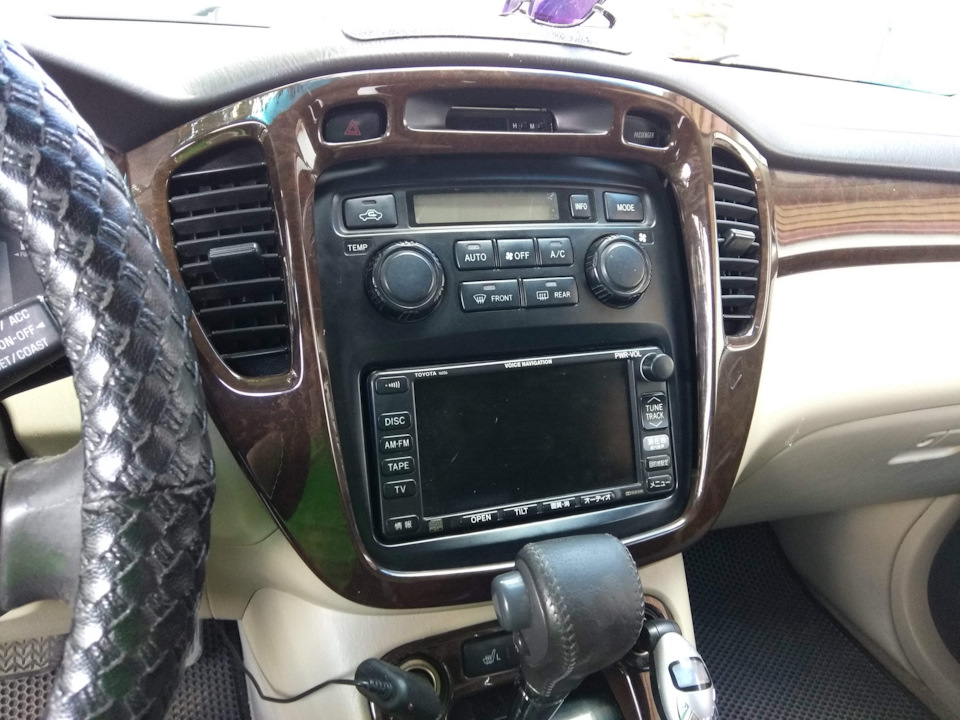 Фото в бортжурнале Toyota Highlander (XU20)