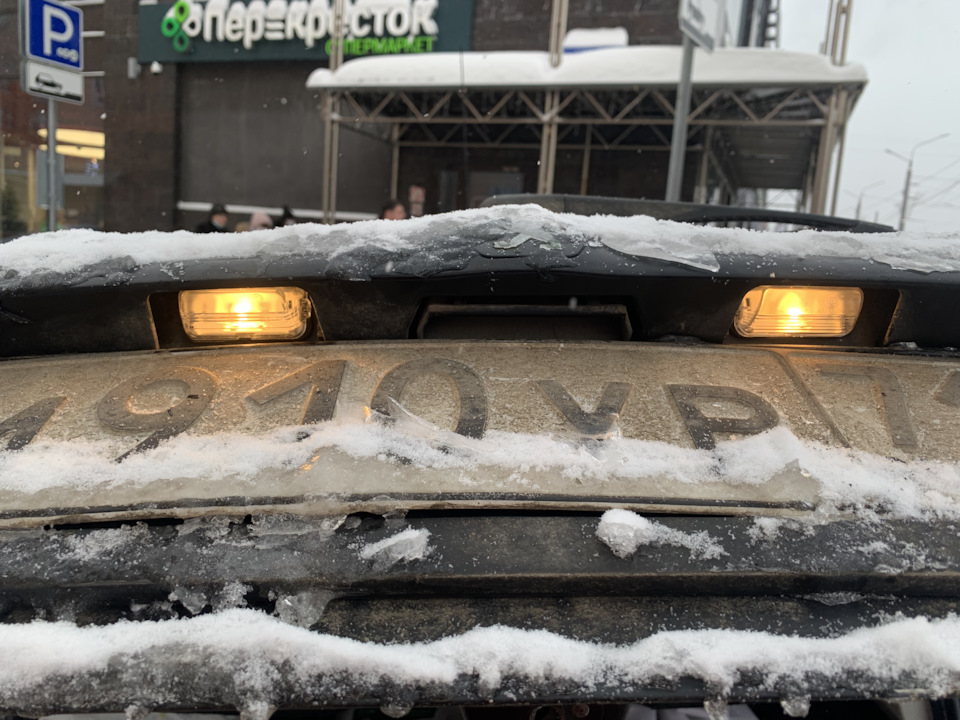 Подсветка номера с али экспресс — Peugeot 206, 1,4 л, 2001 года ...