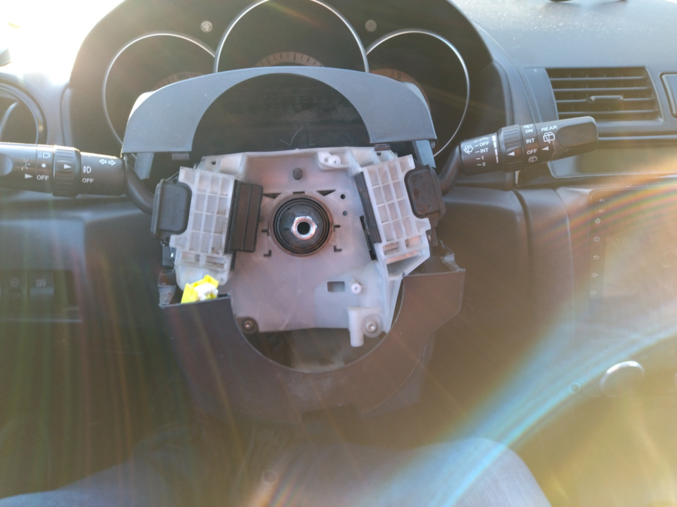 Фото в бортжурнале Mazda 3 (1G)