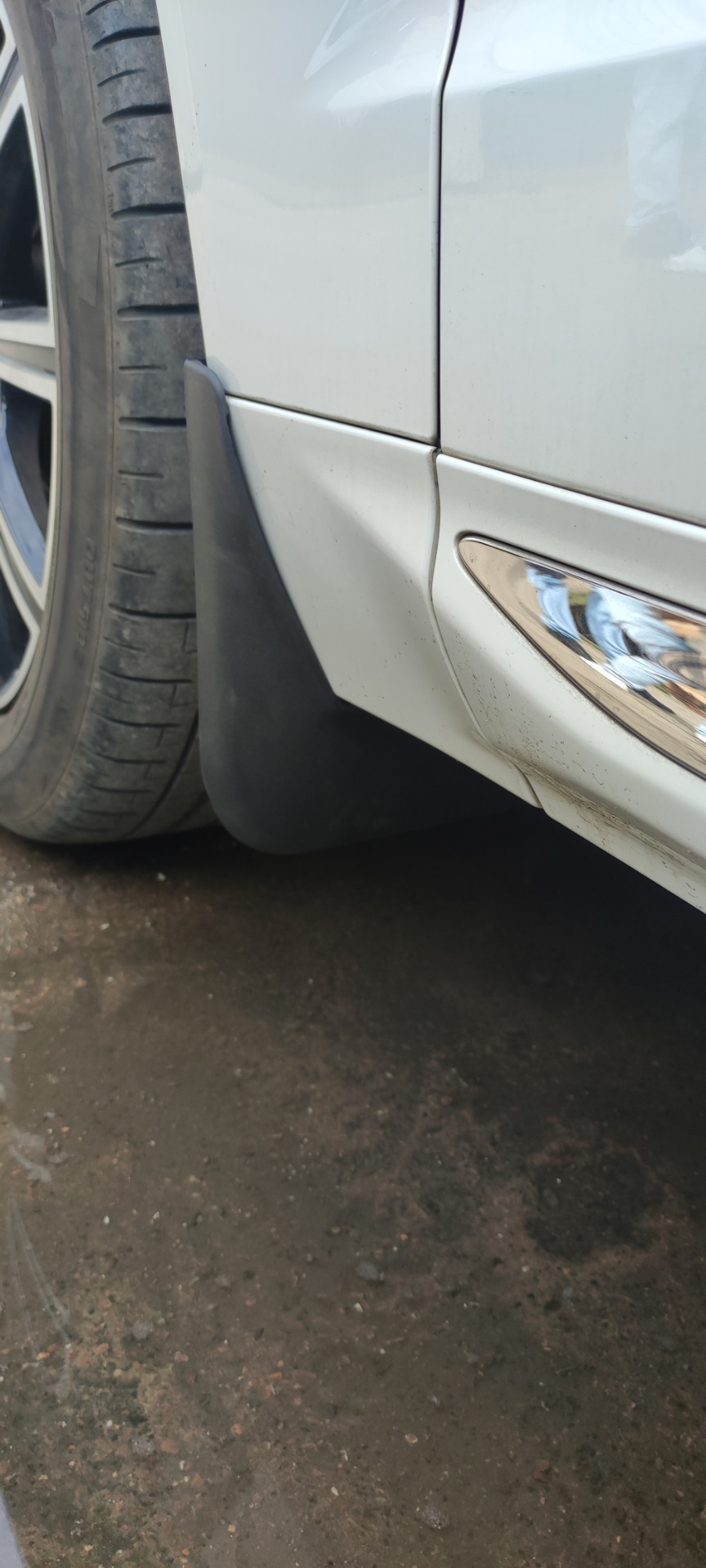 Фото в бортжурнале Volvo XC60 (2G)