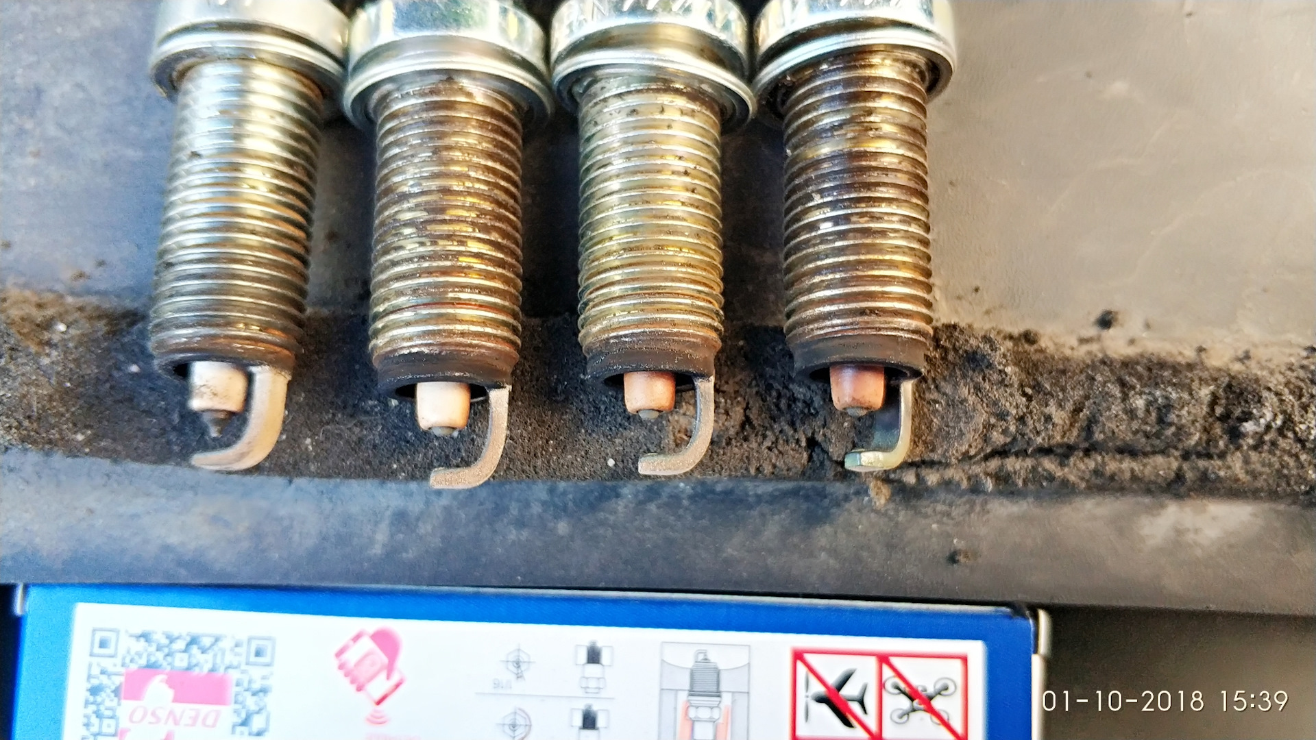 Замена свечей зажигания — Nissan X-Trail II (t31), 2,5 л, 2011 года ...