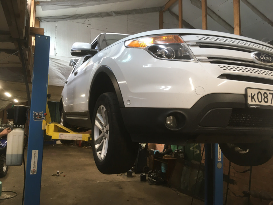 Замена масла и фильтров — Ford Explorer (5G), 3,5 л, 2014 года ...