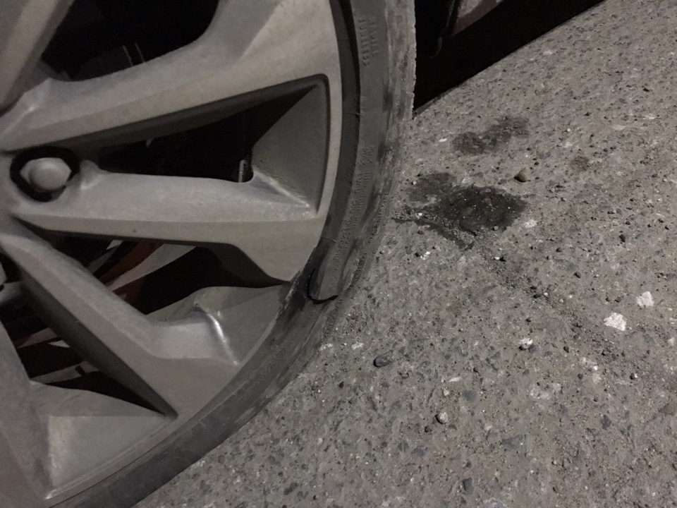 Пробил колеса на дороге. Что делать? Часть 1 — KIA Ceed SW (2G), 1,6 л ...