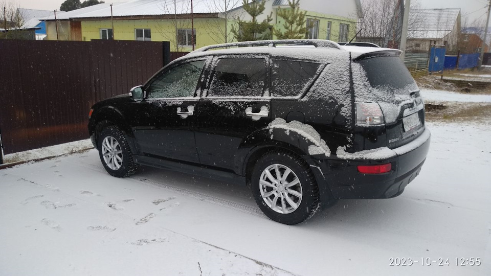 R17 на зиму вместо R18 — Mitsubishi Outlander XL, 2,4 л, 2011 года ...