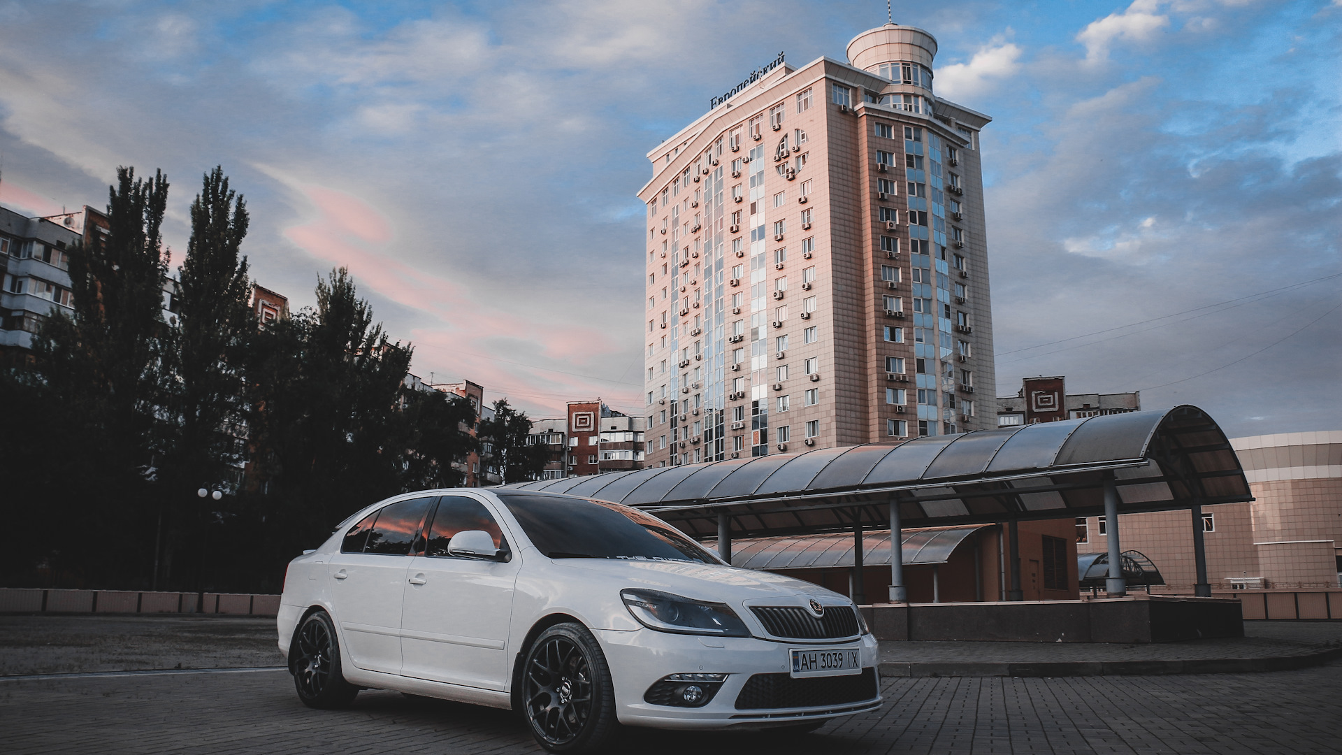 Skoda Octavia A5 Mk2 1.8 бензиновый 2012 | 👊Шустрая👊 на DRIVE2