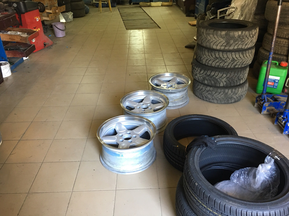 2 — BMW 3 series (E36)
