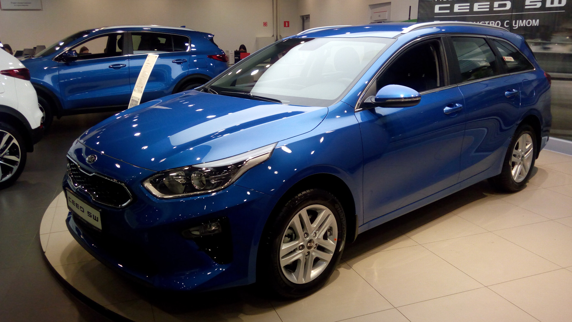 Kia Ceed С…СЌС‚С‡Р±РµРє 2020 Blue