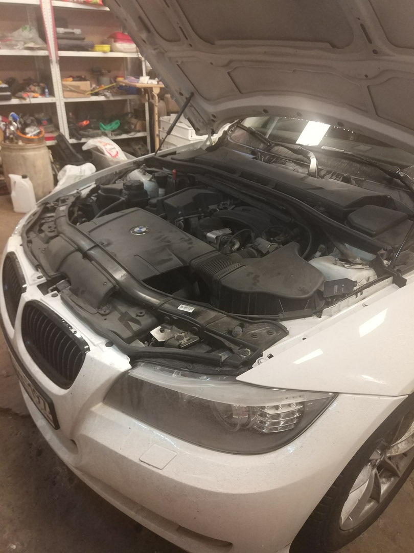Photo from the logbook BMW 3 series (E90)
