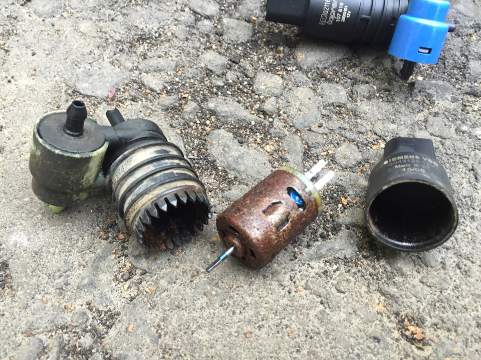 Фото в бортжурнале Mitsubishi Lancer Sportback. Запчасти на фото: 618201