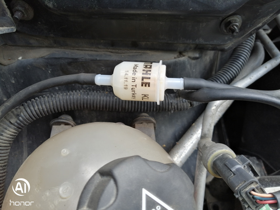 Фото в бортжурнале Citroen C4 Picasso (1G)