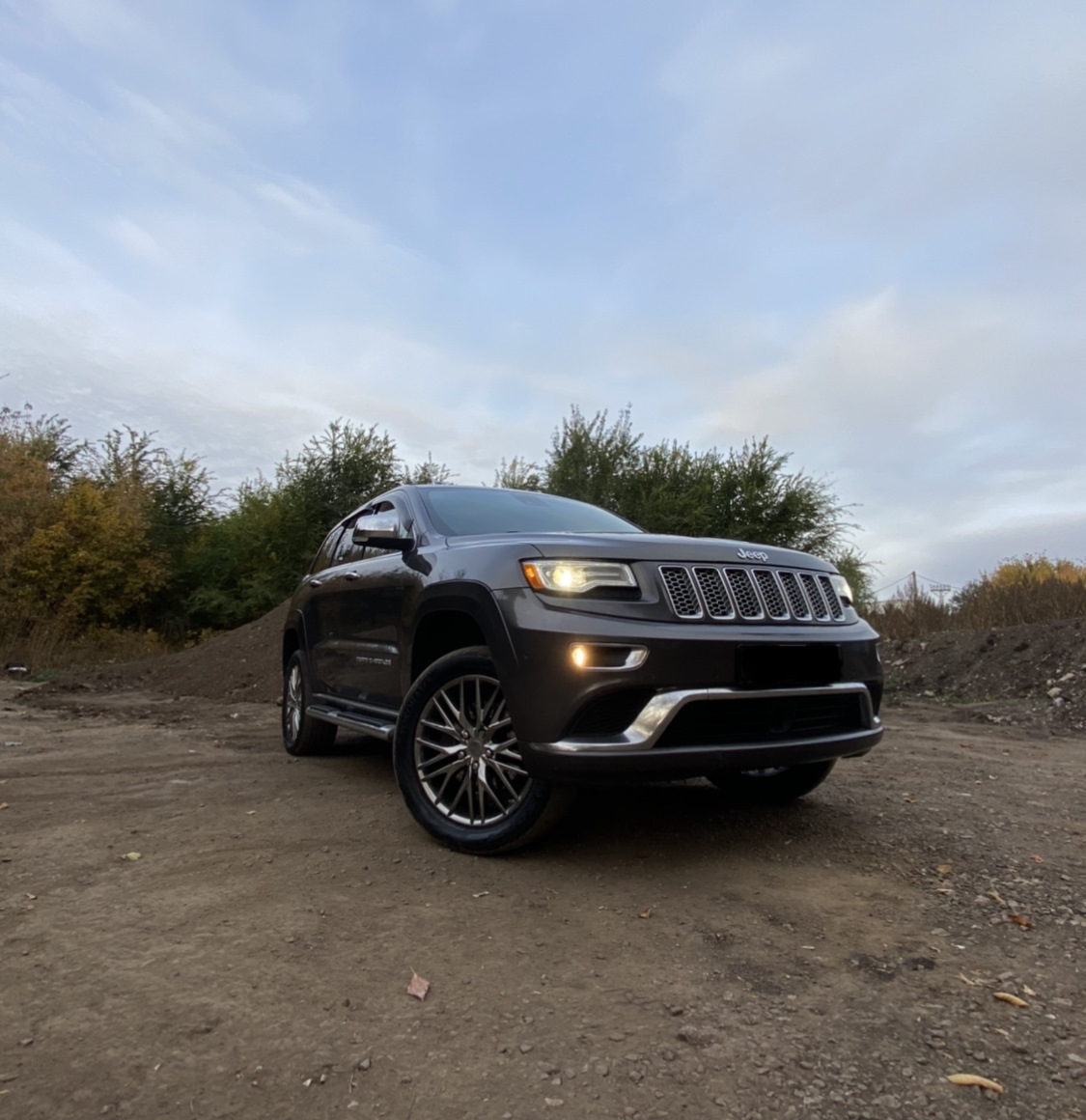 Jeep Grand Cherokee wk2 Рестайлинг