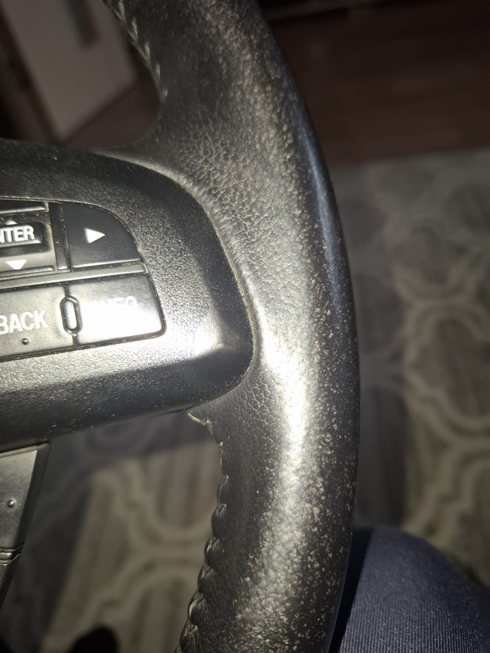 Блок кнопок справа — Mazda CX-7