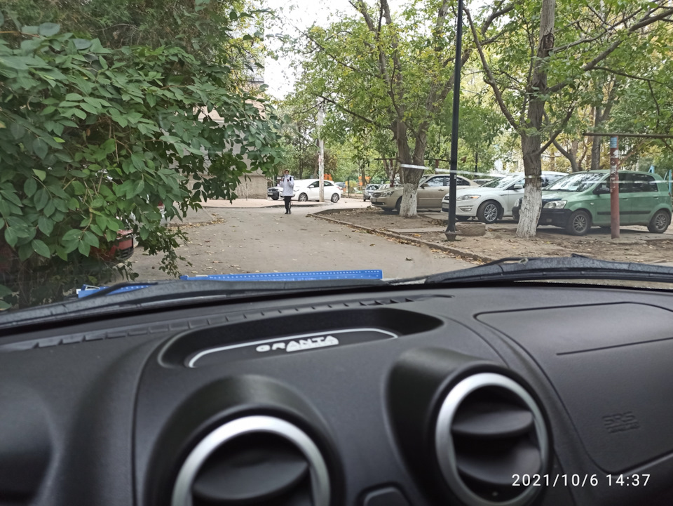 Замена дворников. — Lada Гранта лифтбек, 1,6 л, 2015 года | аксессуары ...