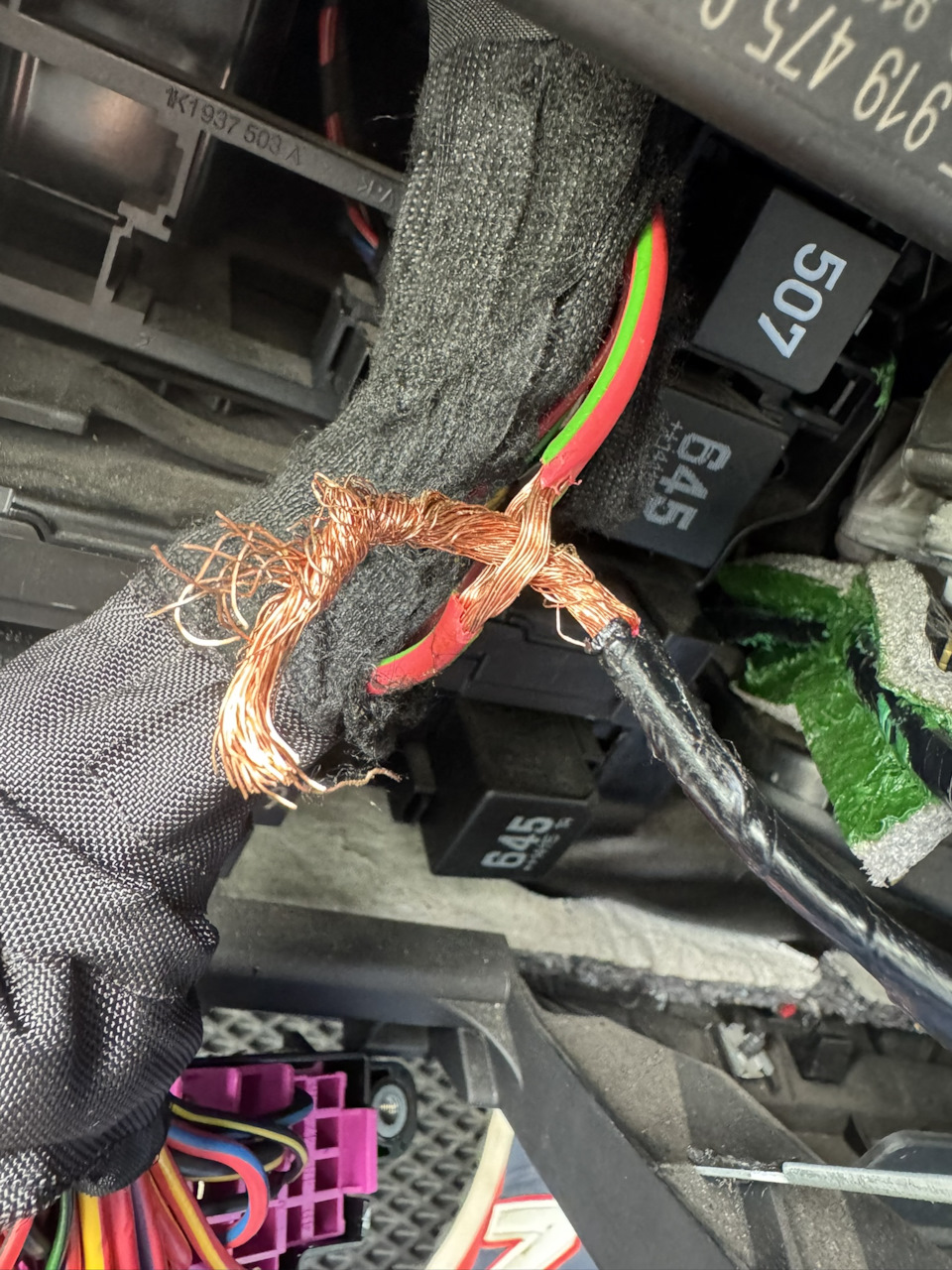 Фото в бортжурнале Volkswagen Passat CC. Запчасти на фото: 1K1937503