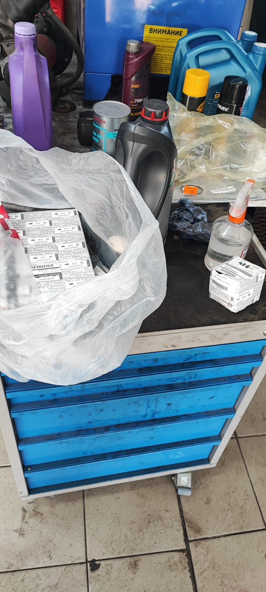 ТО-4(60), замена масла в вариаторе, угловом редукторе и редукторе ...