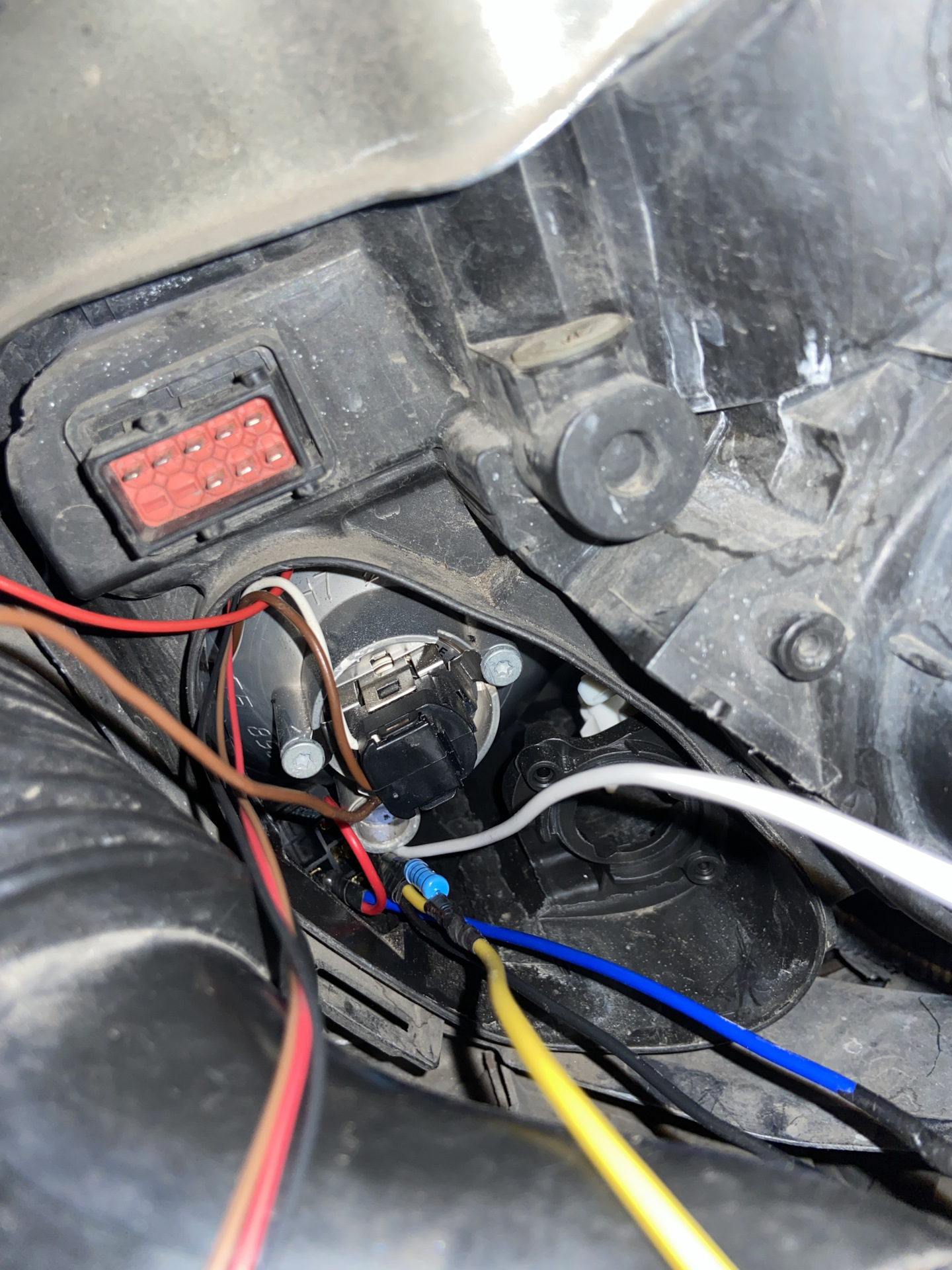 Замена габаритов + обманка led — Opel Signum, 2,2 л, 2004 года ...