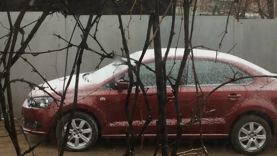 Volkswagen Polo Sedan