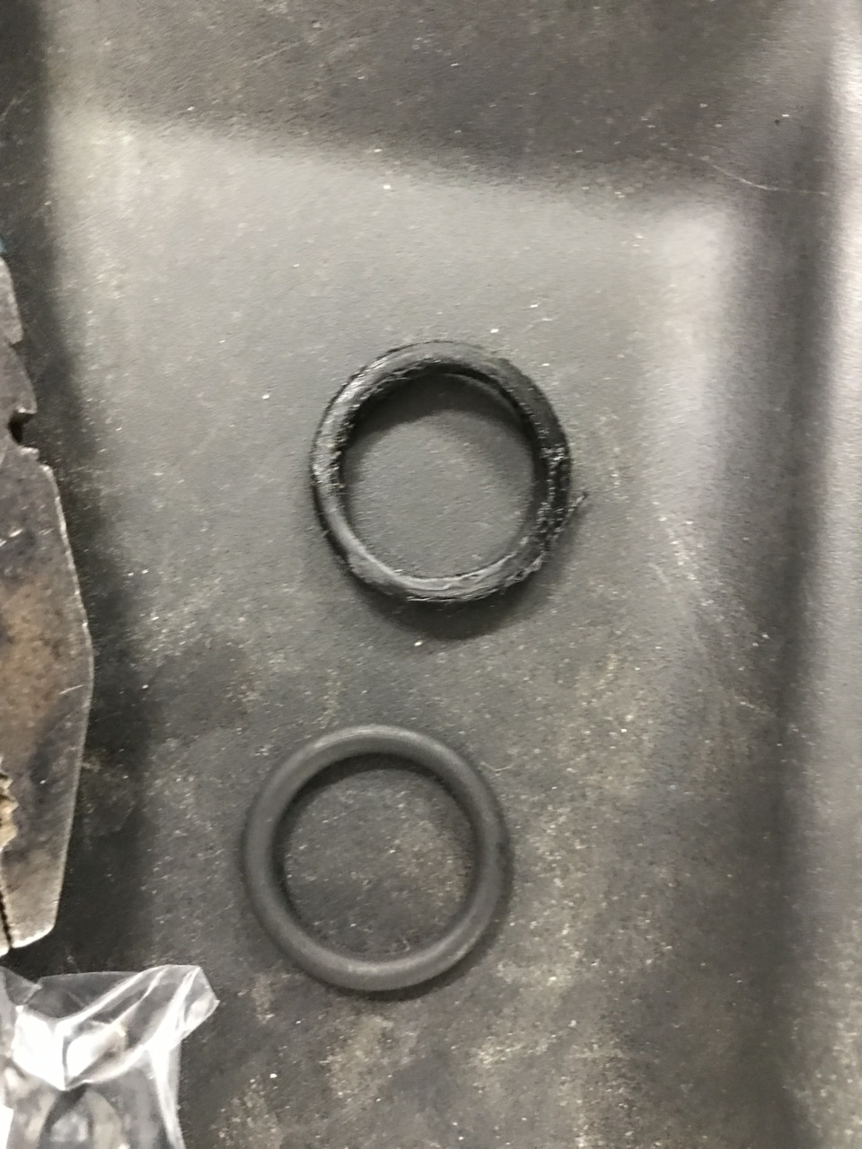 Устранение протечки антифриза из патрубков отопителя салона — Opel ...