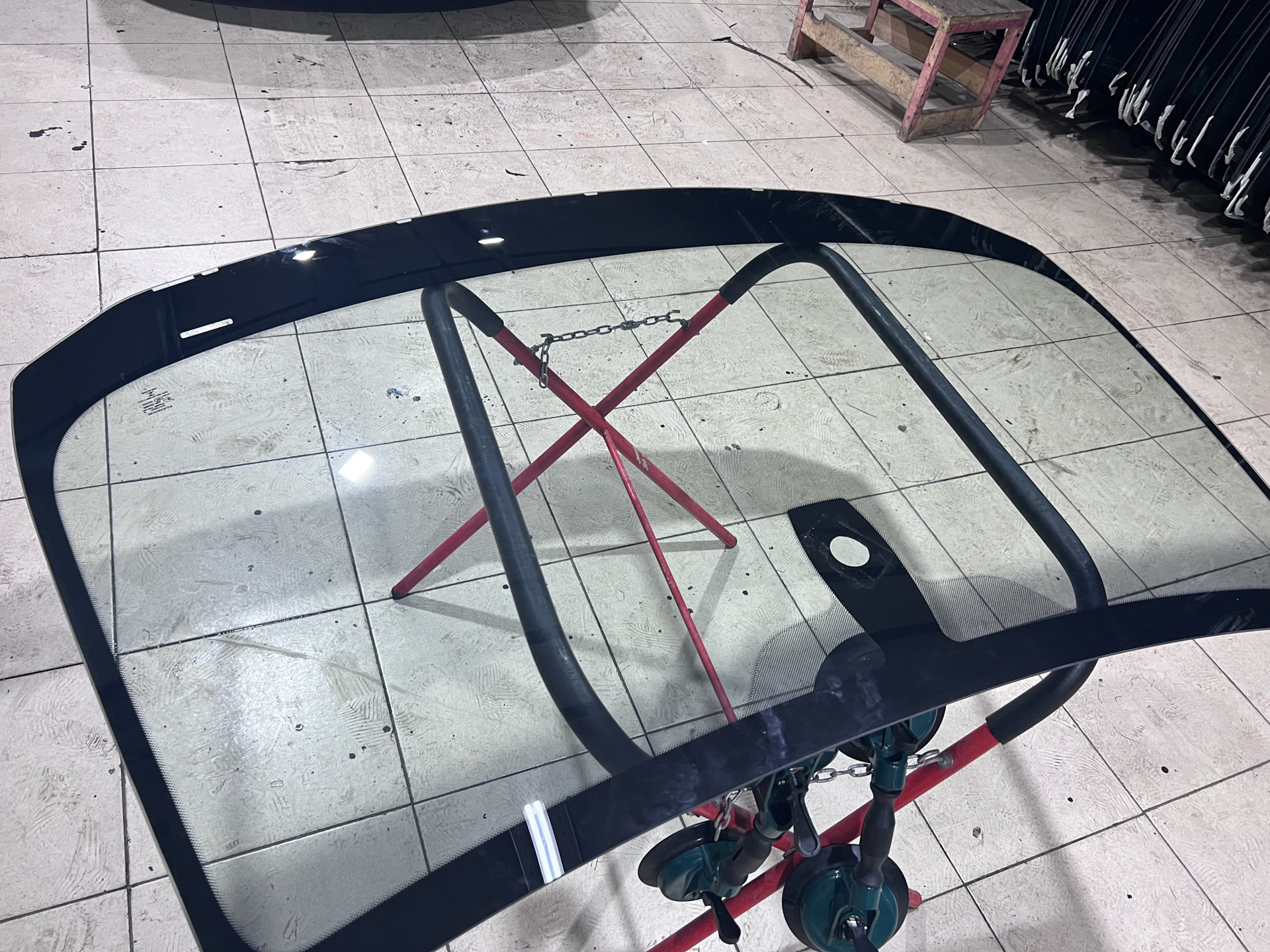 Замена лобового стекла — BMW 5 series (F10), 3 л, 2011 года | кузовной ...