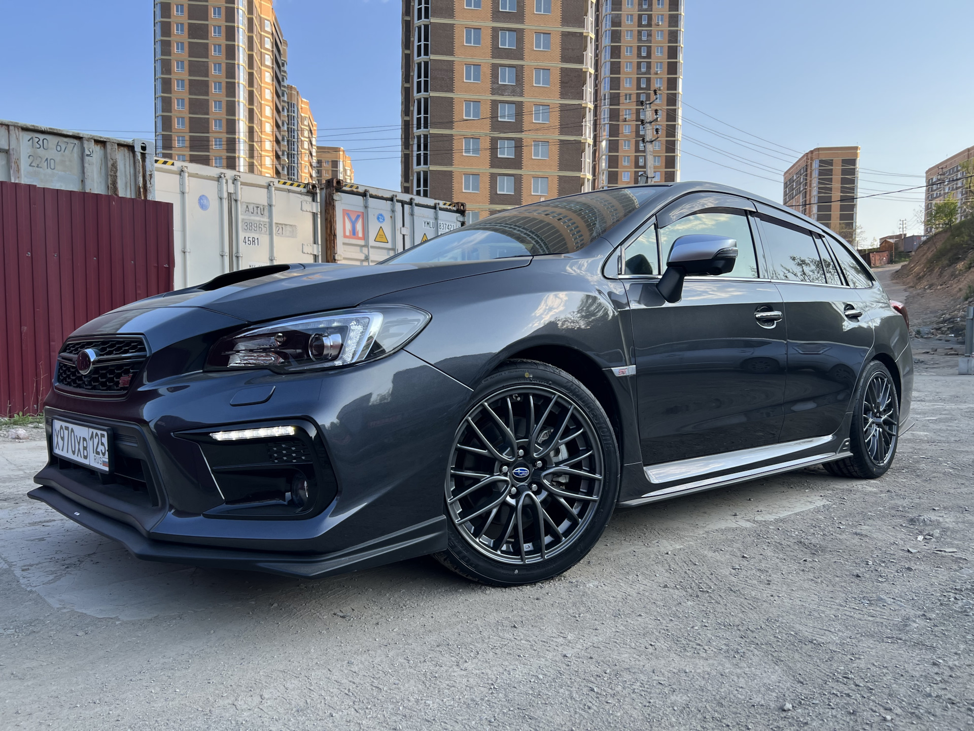 Levorg диск. Levorg Enkei STI. Диски Субару Леворг. Subaru Levorg диски. Диски Subaru Levorg r18.