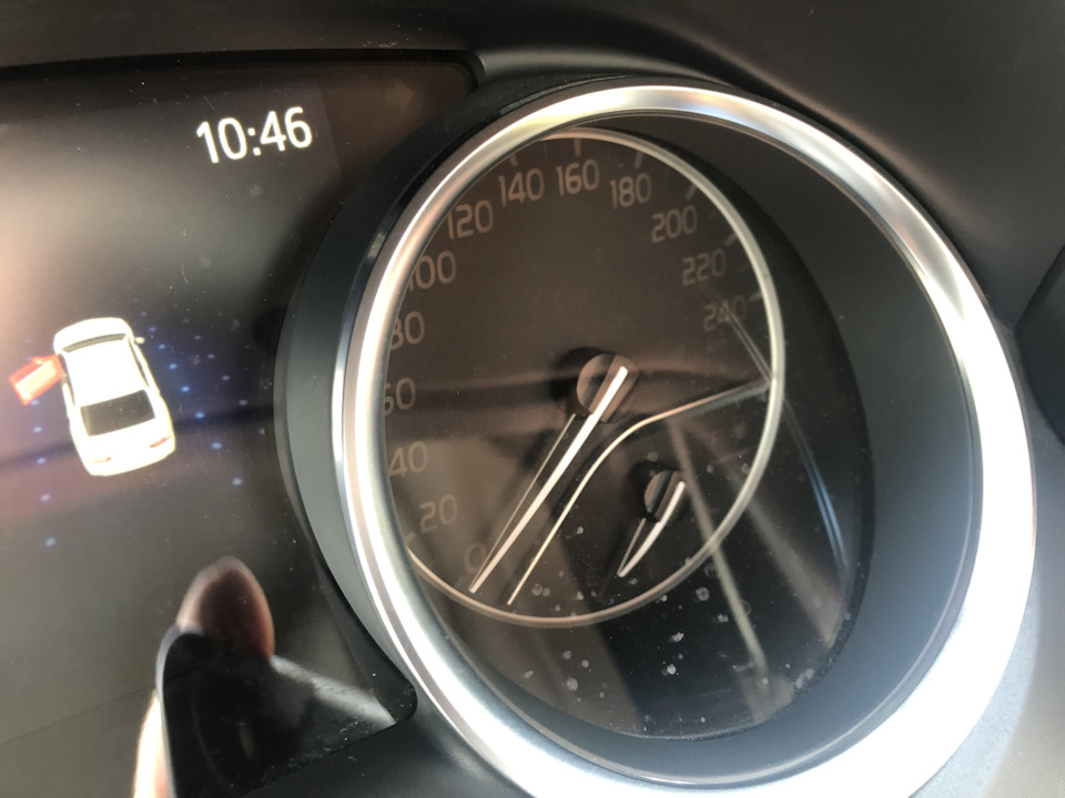 Полировка приборной панели — Toyota Camry (XV70), 2,5 л, 2020 года ...