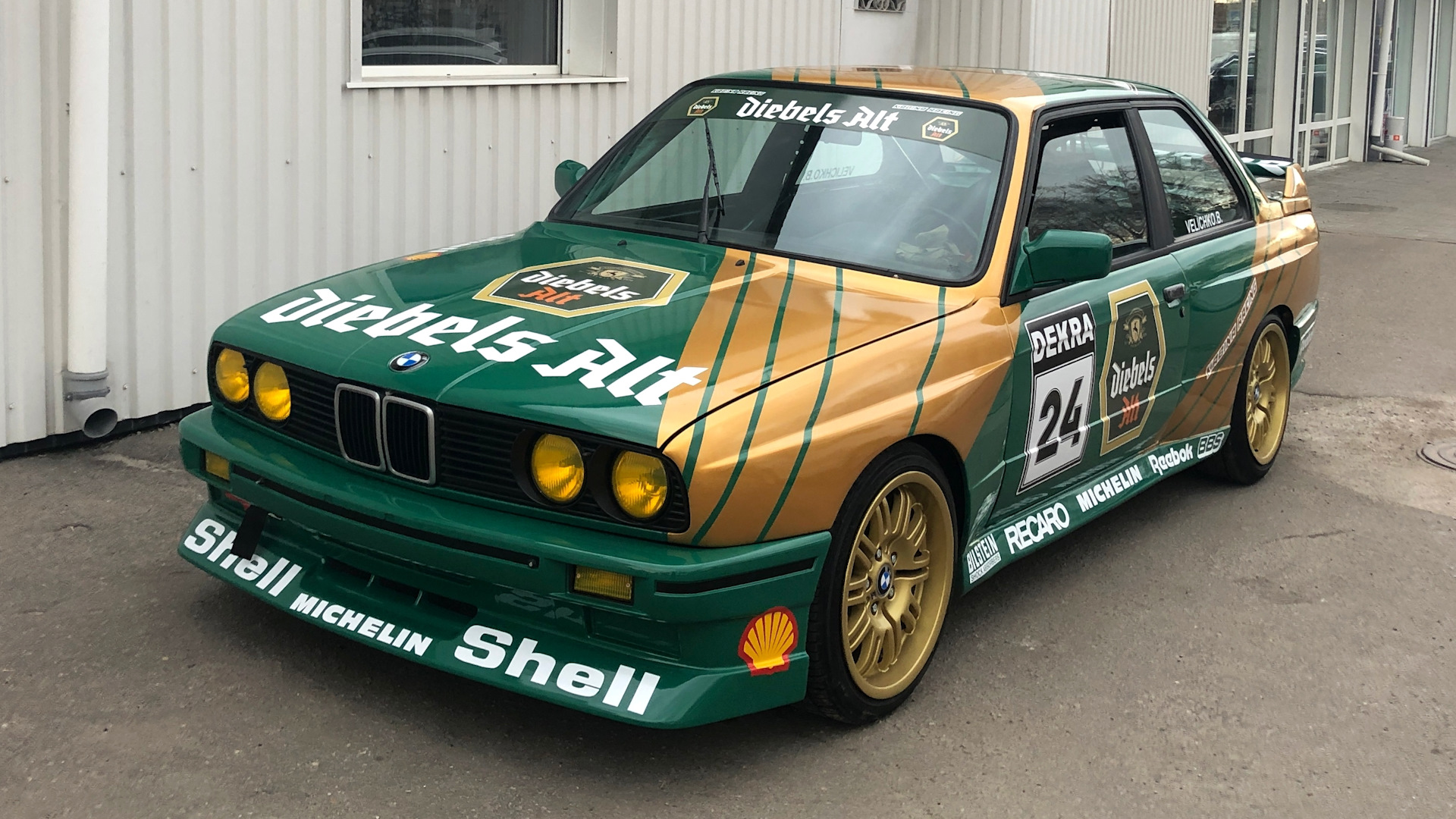 3 винил. BMW e30 Advan. Винилы на БМВ е30. БМВ м3 е30 винил. BMW e30 мисл.