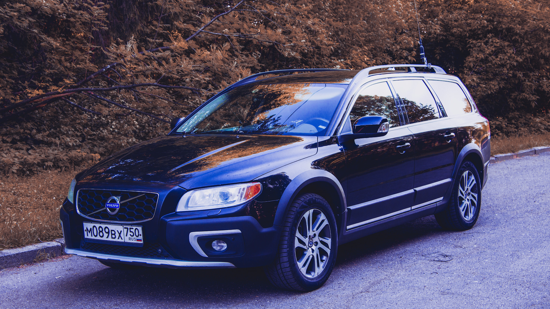 Купить вольво хс70 в москве. Вольво хс70. Вольво хс70 синяя. Volvo xc70. Вольво хс70 2014.