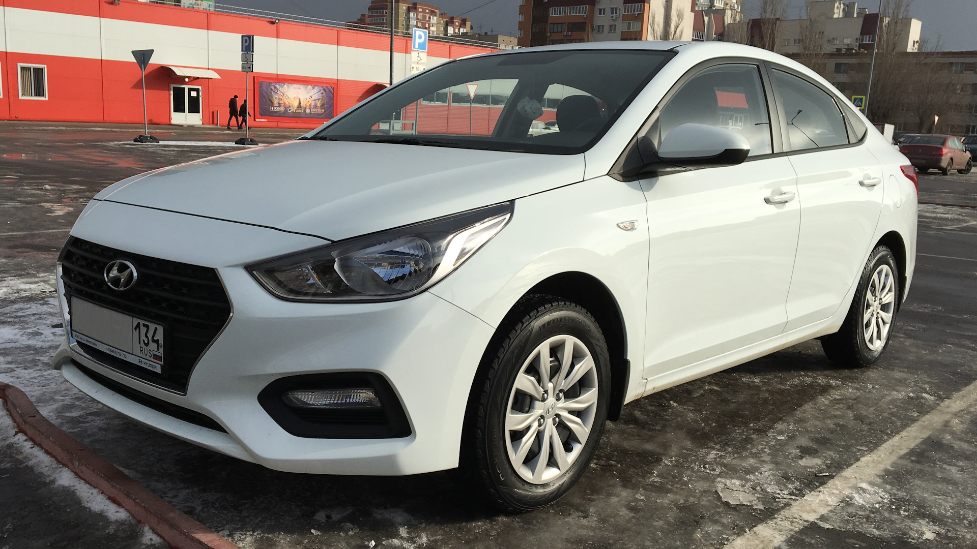 Hyundai Solaris (2G) 1.4 бензиновый 2018 | 