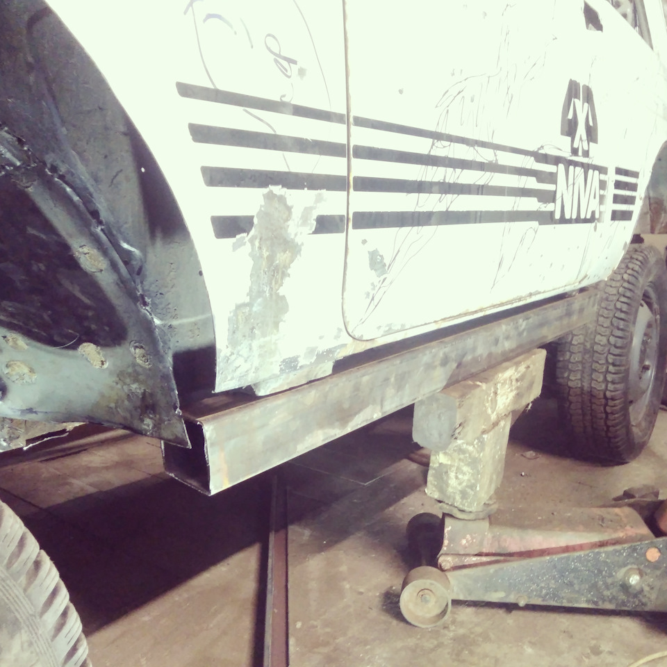 Гнилой кузов, ведёт к тюннингу — Lada 4x4 3D, 1,7 л, 2001 года ...