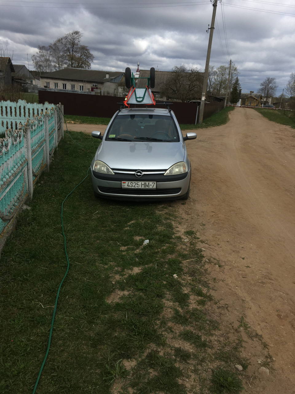 Реслинги на крышу — Opel Corsa C, 1,2 л, 2003 года | аксессуары | DRIVE2