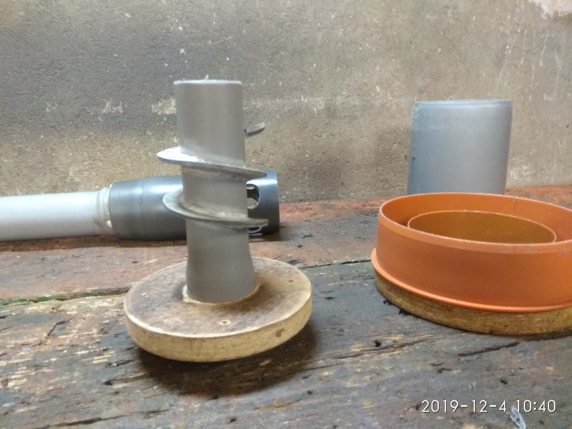 Ведро с врезанными патрубками