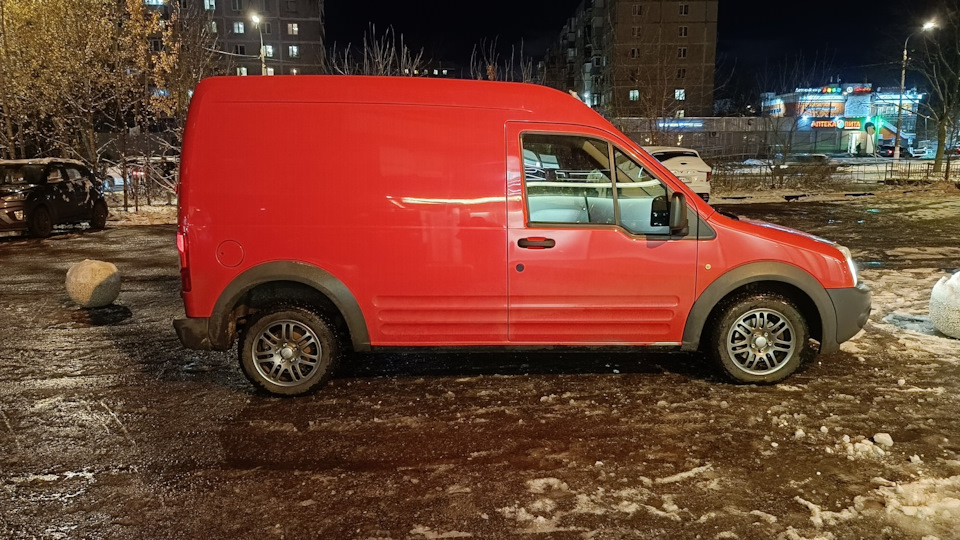 Ford Transit Connect Full Metal Jacket