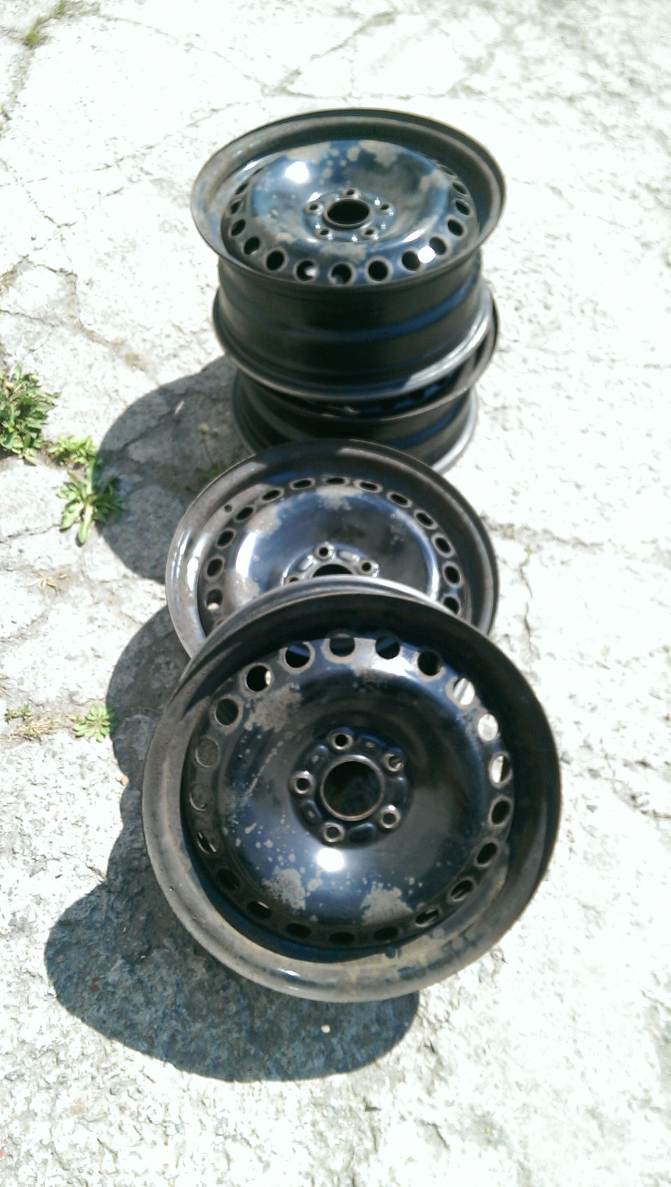 Покраска стальных дисков — Ford Focus II Hatchback, 1,6 л, 2010 года ...