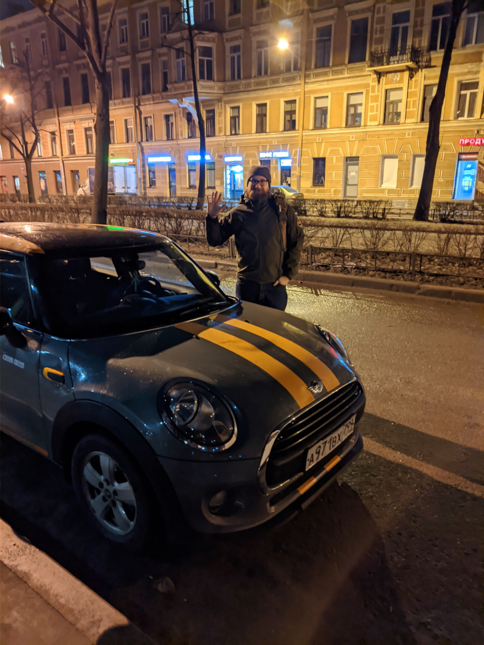 Дед с каршерингом кончил. Mini прекрасен. — DRIVE2