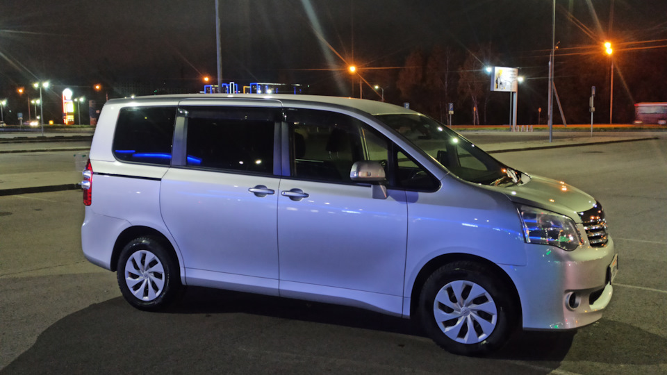 Замена масла и сальника в переднем редукторе Noah/Voxy 4WD — Toyota ...