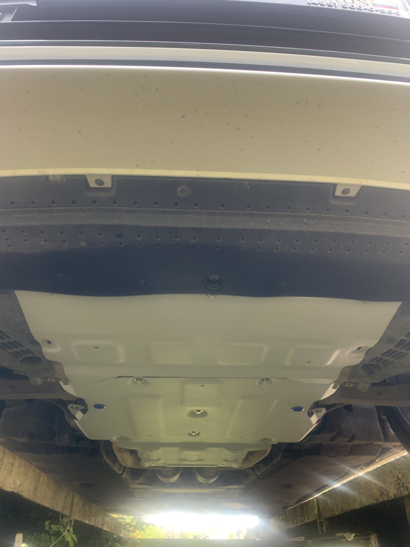 Установка защиты картера, КПП и раздатки на Audi A6C8 — Audi A6 (C8), 3 ...