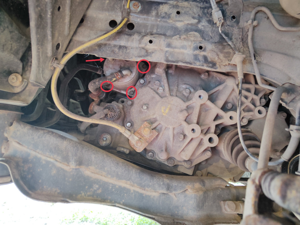10. 4 болта — Nissan X-Trail II (t31)