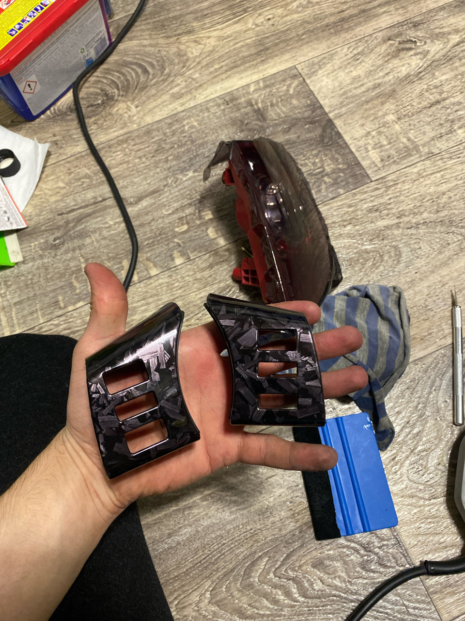 2004 — захвачена школа в беслане. эльбрус гогичаев 2004 беслан. эльбрус гогичаев и алена цкаева. трагедия в школе беслане 1 сентября 2004. беслан 1 сентября 2004 штурм.