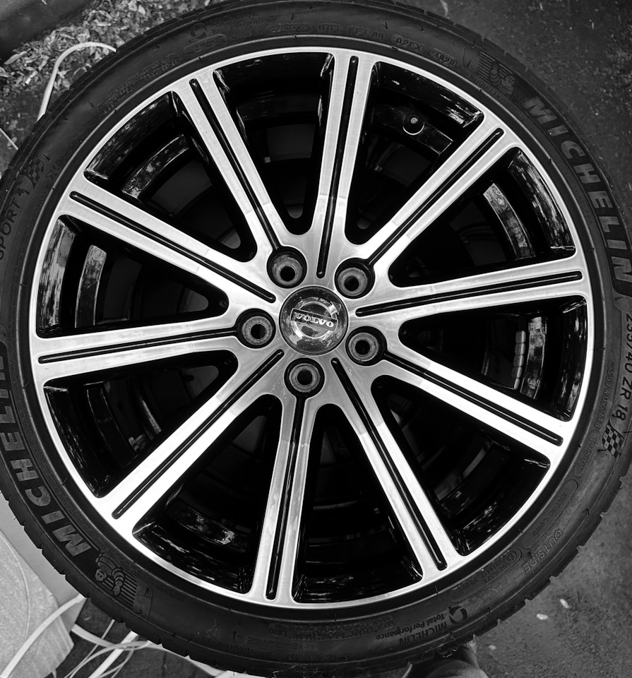Литые диски Volvo 8Jx18 ET55 5x108 на Volvo V70 III. Б/у | 65 000 ₽ в ...